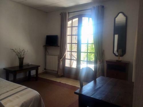 Hostal Les Jardins D'arbousse