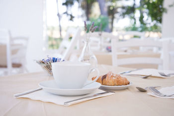 Masseria San Domenico Oria Boutique B&B