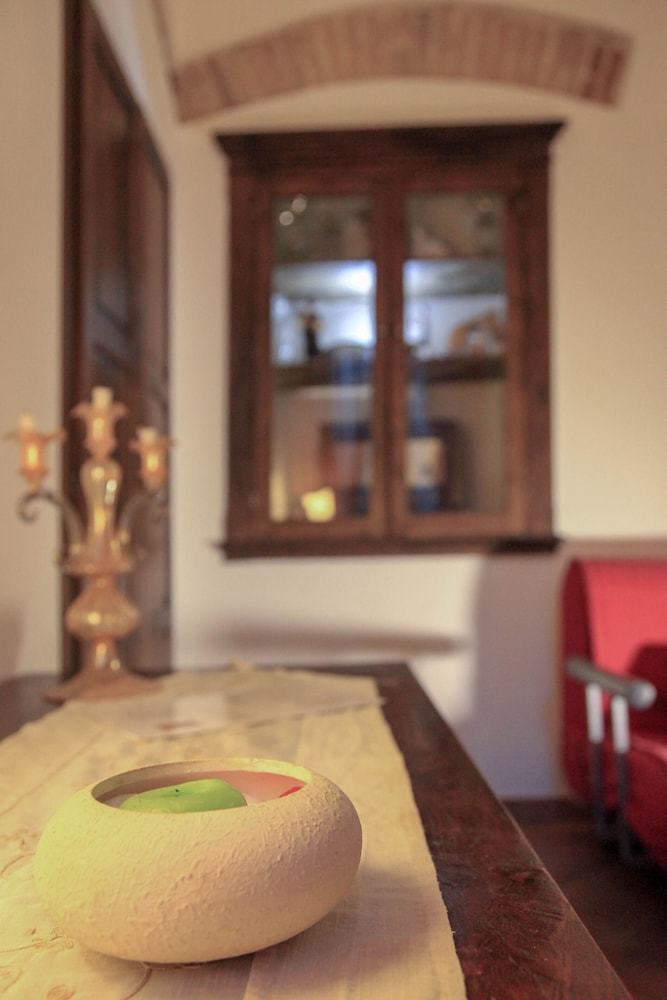 Hostal Donnaciccina Accomodation
