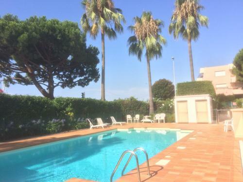 Apartamento Studio En Rez De Jardin En Bord De Mer Avec Piscine