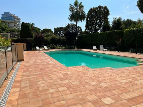 Apartamento Studio En Rez De Jardin En Bord De Mer Avec Piscine