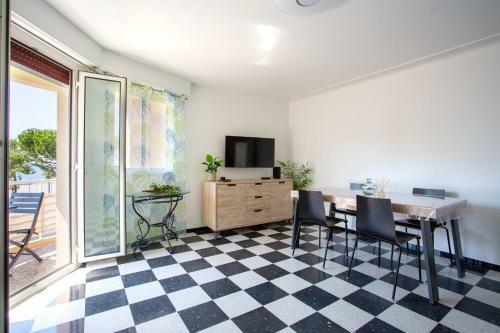 Apartment T2 Air-conditioned Sea View