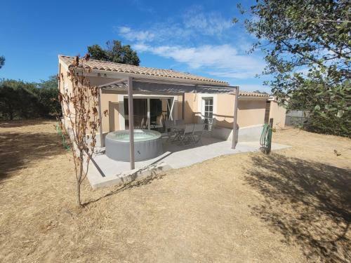 Charmant G�te 4 Personnes Avec Spa