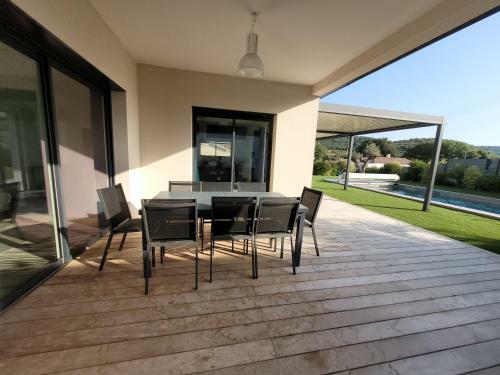 Villa La Garrigue De St Paul Yourhosthelper