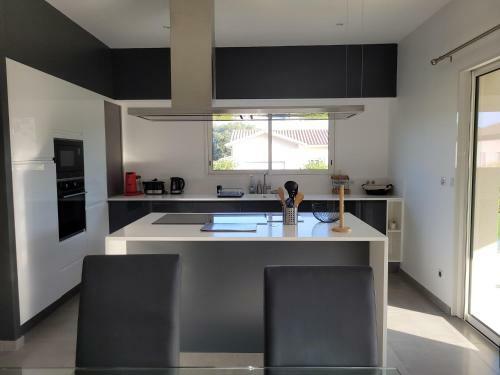 Villa La Garrigue De St Paul Yourhosthelper