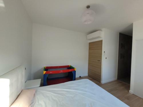 Villa La Garrigue De St Paul Yourhosthelper