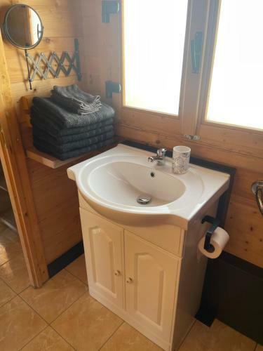 Magnifique Chalet Aux Portes De La Dr�me