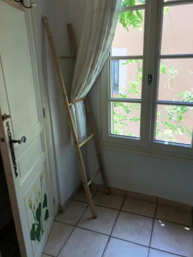 Maison Des Glycines (chez Pingping)