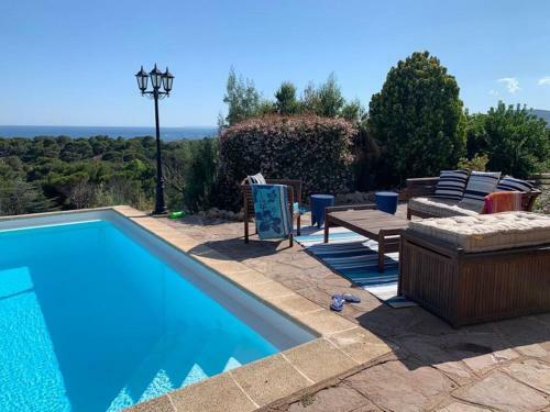 Villa With 4 Bedrooms For 10 People , Sea View Kss Immo