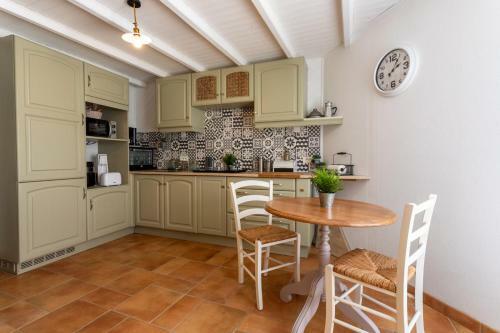 Maison Charentaine Proche Royan