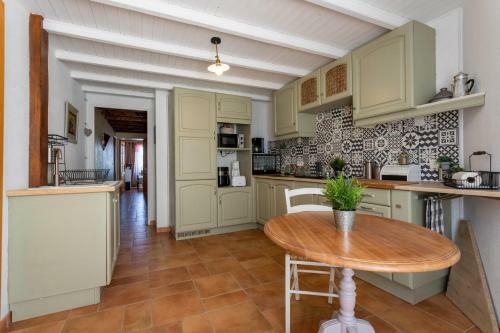 Maison Charentaine Proche Royan