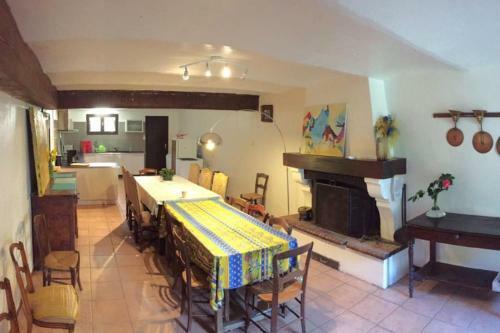 Villa Le Camign�, Ch�teau, Vue Pyr�n�es