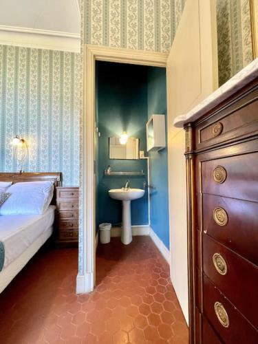 Villa Le Camign�, Ch�teau, Vue Pyr�n�es