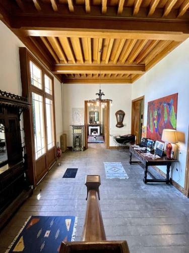 Villa Le Camign�, Ch�teau, Vue Pyr�n�es