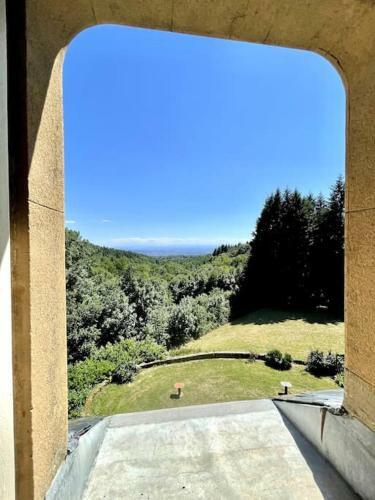 Villa Le Camign�, Ch�teau, Vue Pyr�n�es