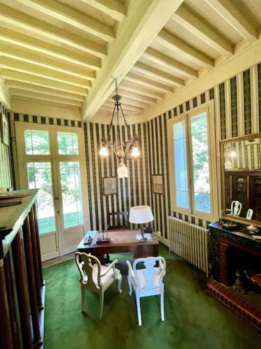 Villa Le Camign�, Ch�teau, Vue Pyr�n�es