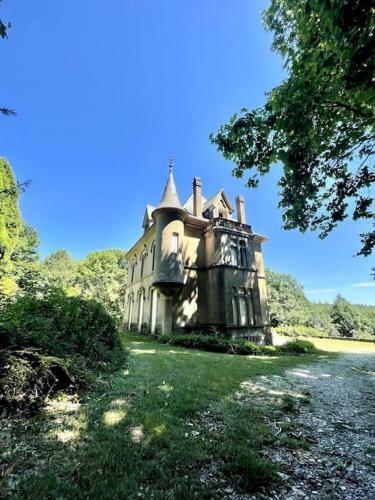 Villa Le Camign�, Ch�teau, Vue Pyr�n�es
