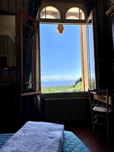 Villa Le Camign�, Ch�teau, Vue Pyr�n�es
