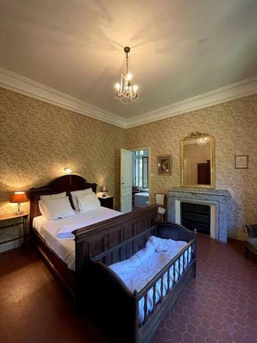 Villa Le Camign�, Ch�teau, Vue Pyr�n�es