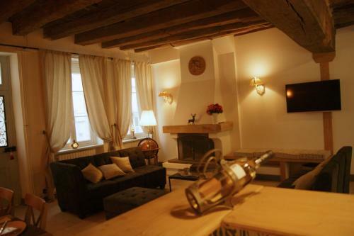 Au 9 Rue De La Paix, Maison D Elisabeth