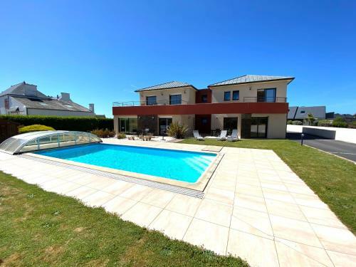 Callot Villa Des �les