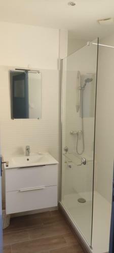 Apartamento Le Gabian, Duplex Proche Plage Et Centre