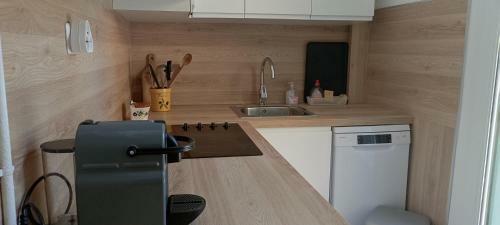 Apartamento Le Gabian, Duplex Proche Plage Et Centre