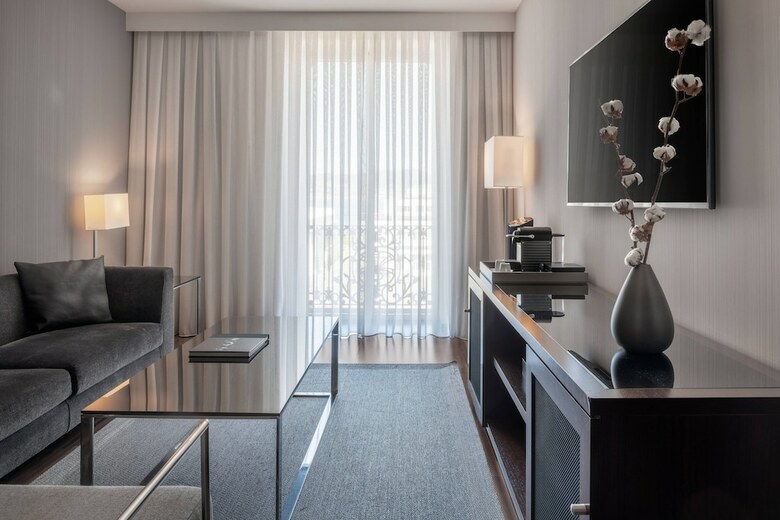 AC Hotel Palacio Universal By Marriott