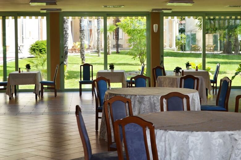 Hotel Ariotto Village