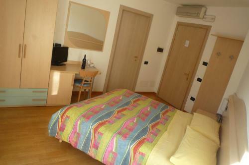 Hostal Piccolo Fiore