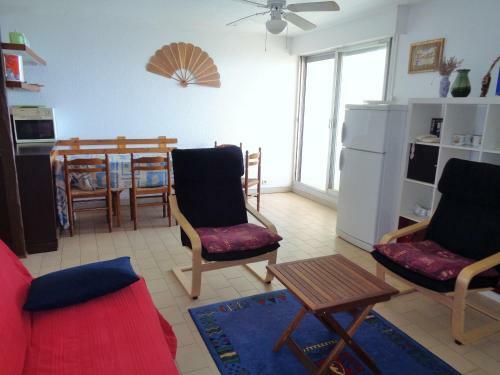 Apartamento Front De Mer 2 Chambres Parking Quartier Corniche