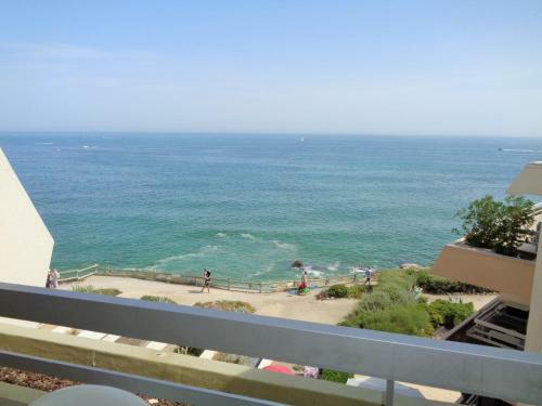 Apartamento Front De Mer 2 Chambres Parking Quartier Corniche