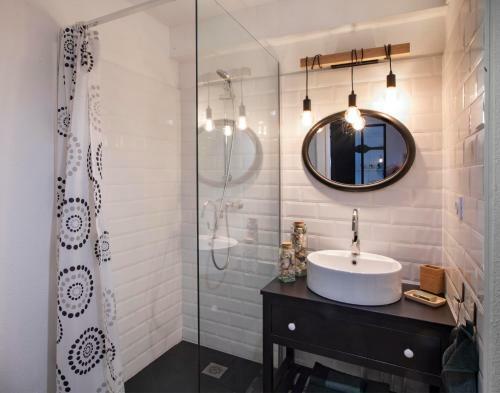 Apartamento Studio Le Voltaire Sublime & Cosy Proche Gare De S�te