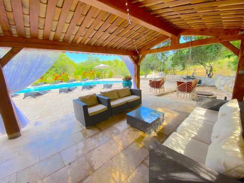 Villa De Luxe � 30 Min Des Plages