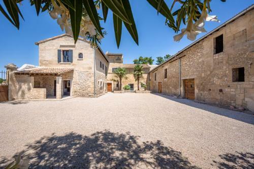 ***splendide Demeure Le Mas De Gu�rin ***