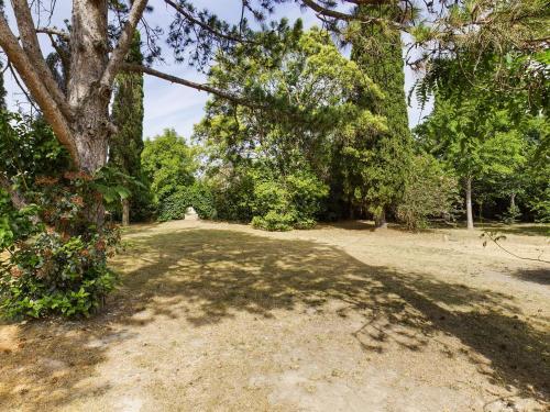 Maison Tarascon, 6 Pi�ces, 8 Personnes - Fr-1-599-56