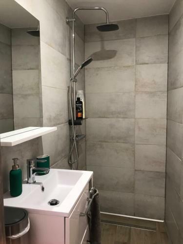 Apartamento 2 Pi�ces Hyper Centre �quip� Et Confortable Toulon
