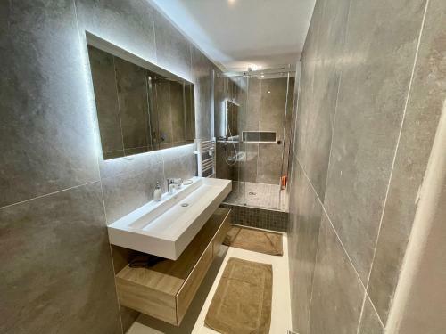 Apartamento Magnifique T4 80m2, 3 Chambres, Proche Centre
