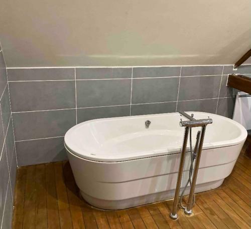 Villa Avec Piscine Chauff�e Billard Flipper