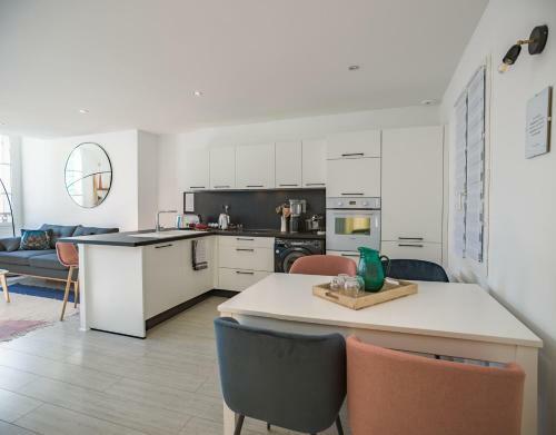 Apartamento Logis De La Monnaie - Centre Historique - Parking Offert