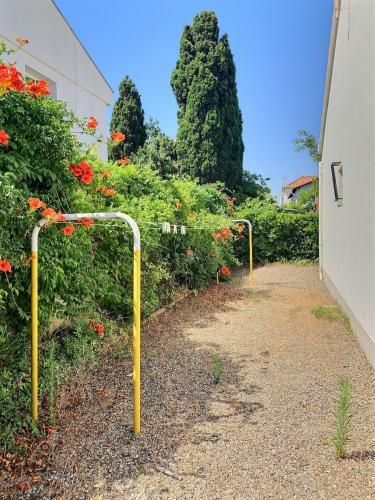 Coquette Maison Pour 8 Personnes � 280m De La Mer
