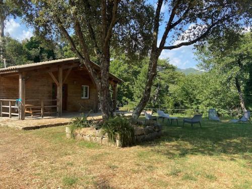 Chalet Accueillant Avec Parking
