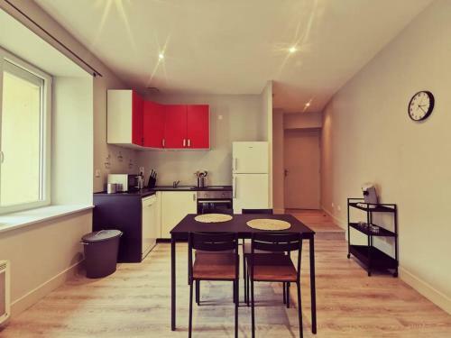 Apartamento Vienne: Appartement Au C?ur Du Centre Historique