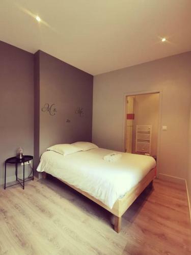 Apartamento Vienne: Appartement Au C?ur Du Centre Historique