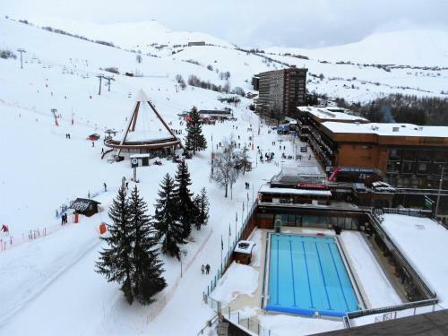 Apartamento Studio Le Corbier, 1 Pi�ce, 4 Personnes - Fr-1-267-219