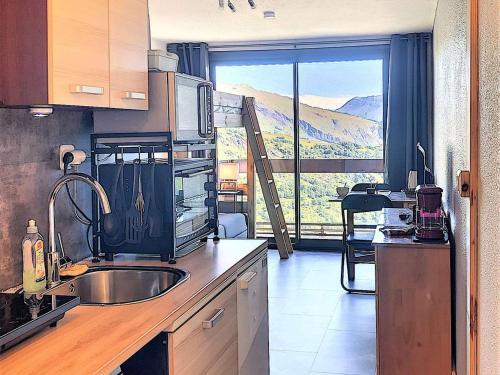 Apartamento Studio Le Corbier, 1 Pi�ce, 4 Personnes - Fr-1-267-224