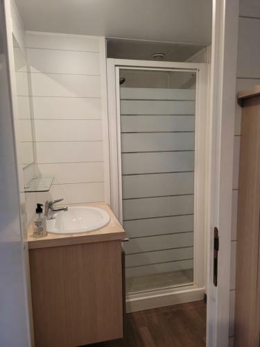 Bungalow Dans Camping Familial