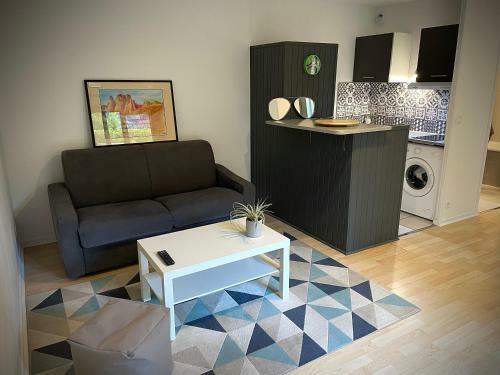 Apartamento Spacieux Studio Terrasse Proche Paris Centre