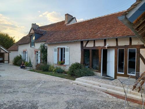 Bed & Breakfast Agr�able Chambre D'h�tes Dans Maison Xviiie