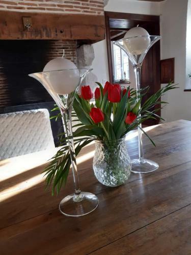 Bed & Breakfast Agr�able Chambre D'h�tes Dans Maison Xviiie